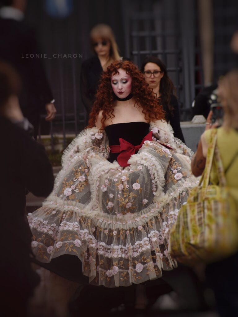 Valentino, Chappell Roan, Fashion week FW 2026 ©Leonie Charon